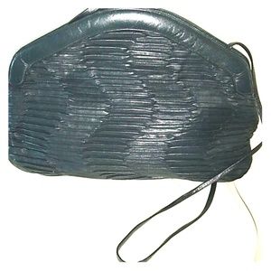 Vtg Venetto Lge Leather Clutch/Crossbody Bag, Blue